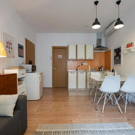 Apartment Between And Sea